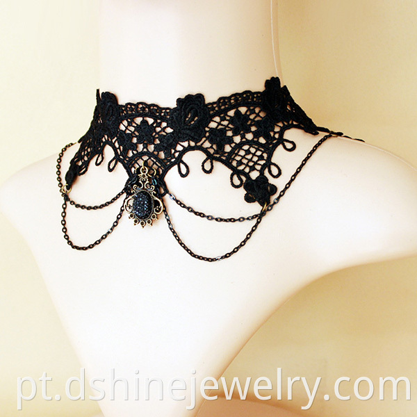 Lace Necklace